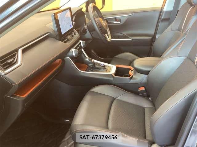 Toyota RAV4 2024-07 6911857-17