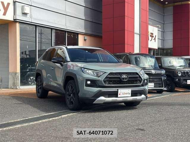 Toyota RAV4 2023-06 6911861-5