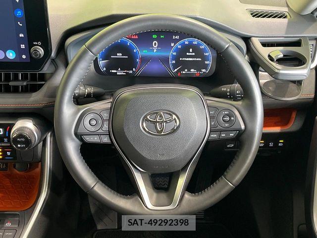 Toyota RAV4 2022-11 6911860-10