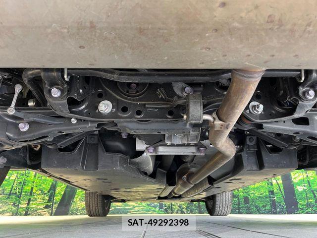 Toyota RAV4 2022-11 6911860-18