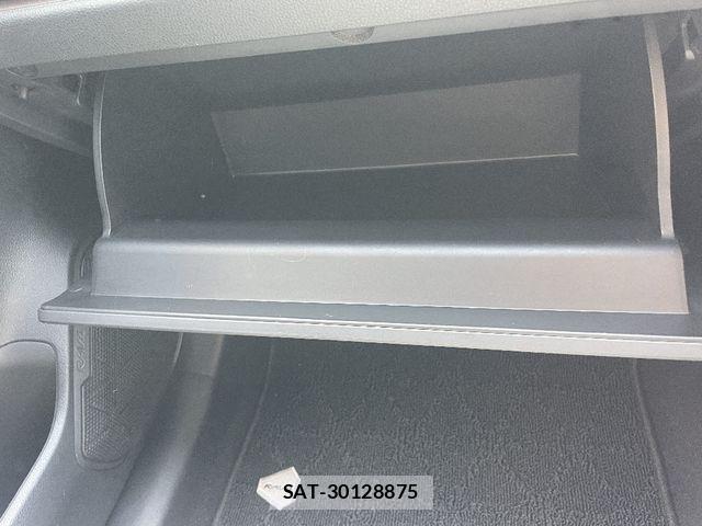 Toyota RAV4 2019-04 6911892-16