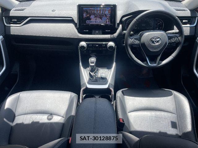 Toyota RAV4 2019-04 6911892-4