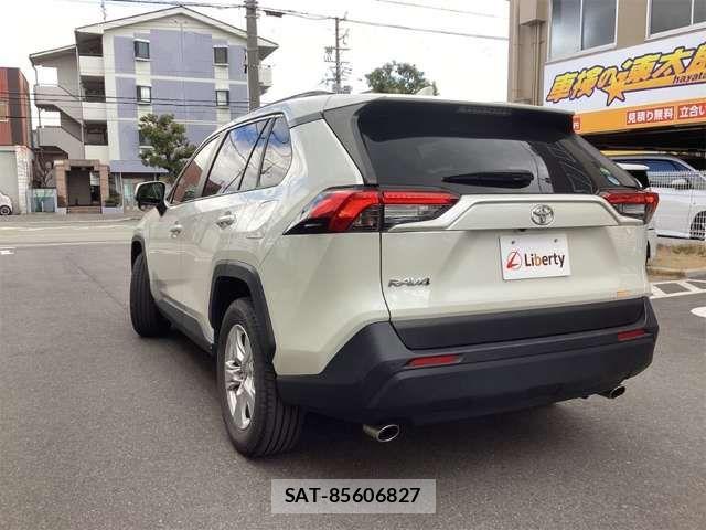 Toyota RAV4 2019-12 6911900-16