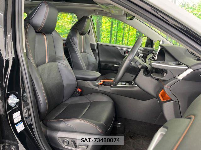 Toyota RAV4 2021-06 6911866-7