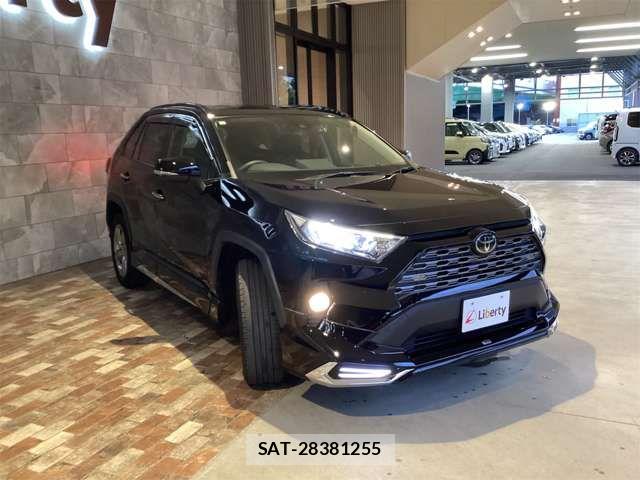 Toyota RAV4 2021-01 6911877-5