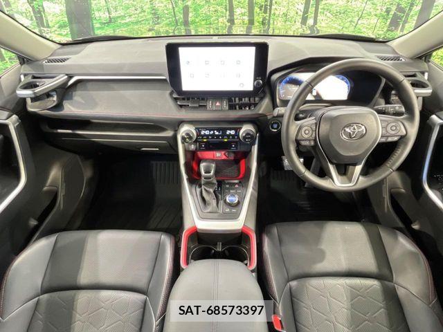 Toyota RAV4 2023-07 6911859-1