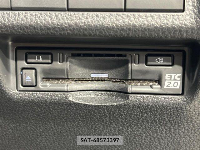 Toyota RAV4 2023-07 6911859-5
