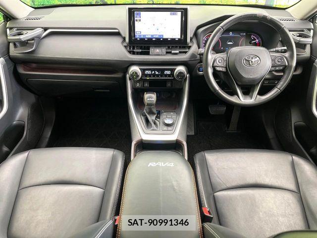 Toyota RAV4 2020-03 6911879-1