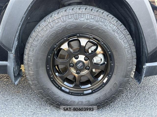 Toyota RAV4 2020-10 6911875-14