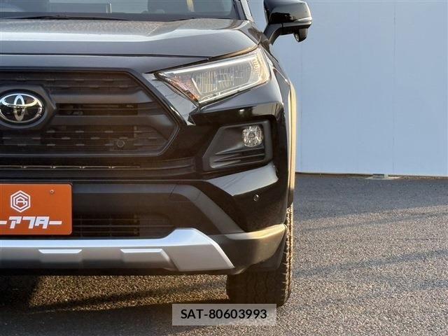 Toyota RAV4 2020-10 6911875-25