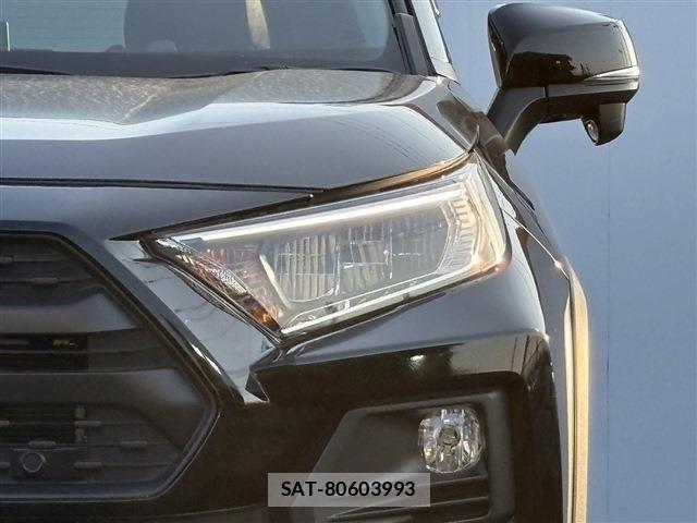 Toyota RAV4 2020-10 6911875-26
