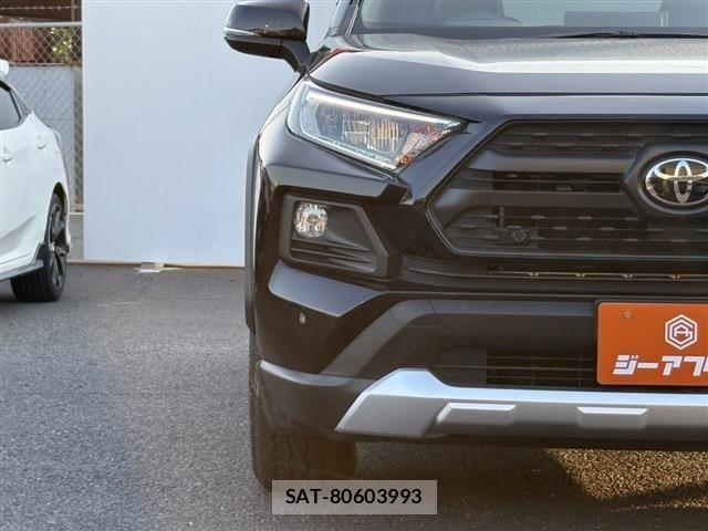 Toyota RAV4 2020-10 6911875-27