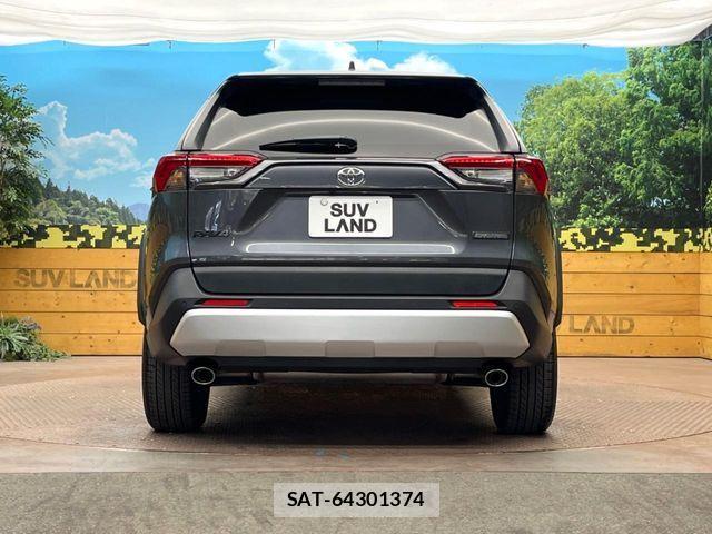 Toyota RAV4 2022-12 6997662-14