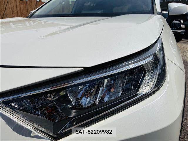 Toyota RAV4 2019-06 6997673-11