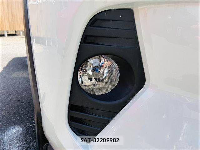 Toyota RAV4 2019-06 6997673-24
