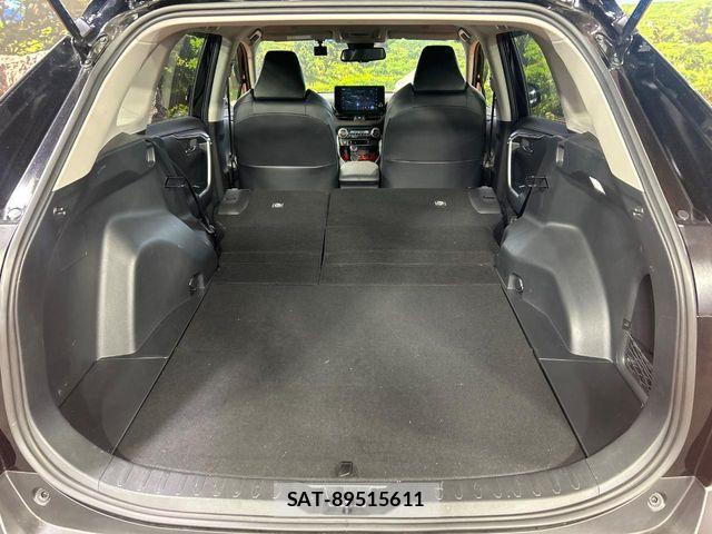 Toyota RAV4 2023-08 6997647-9