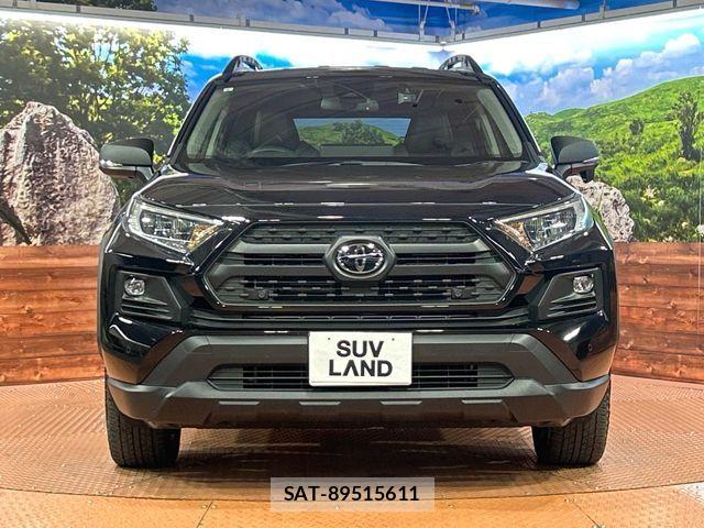 Toyota RAV4 2023-08 6997647-13