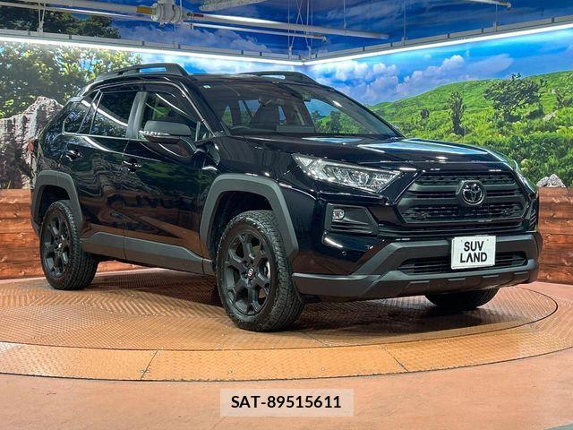 Toyota RAV4 2023-08 6997647-15