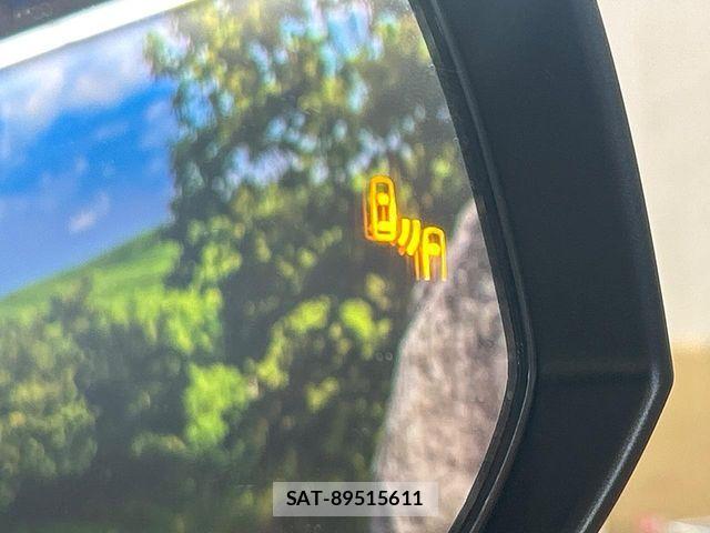 Toyota RAV4 2023-08 6997647-4