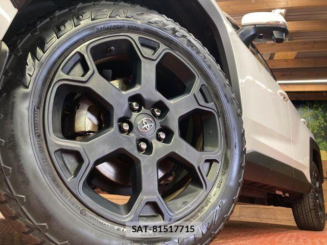 Toyota RAV4 2021-04 6997664-12
