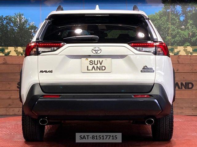 Toyota RAV4 2021-04 6997664-14