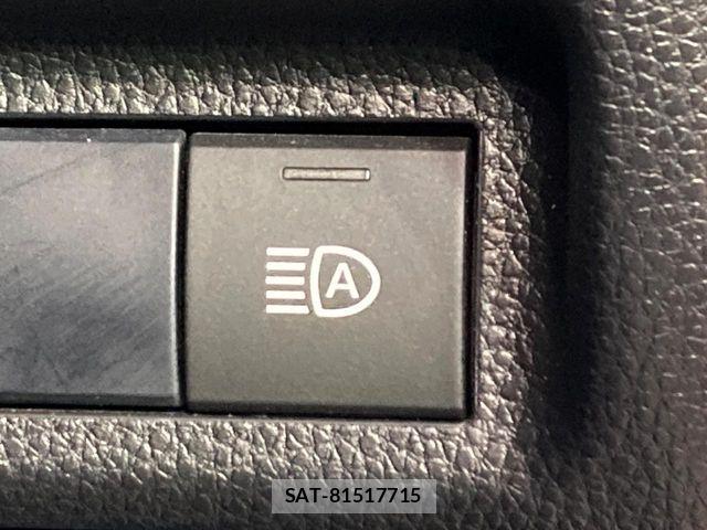 Toyota RAV4 2021-04 6997664-6