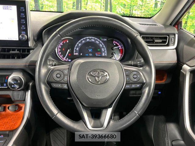 Toyota RAV4 2020-08 6997672-11