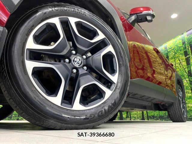 Toyota RAV4 2020-08 6997672-13