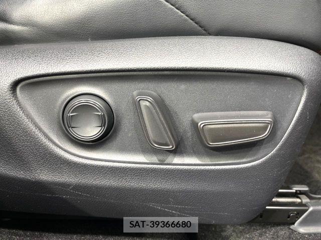 Toyota RAV4 2020-08 6997672-7