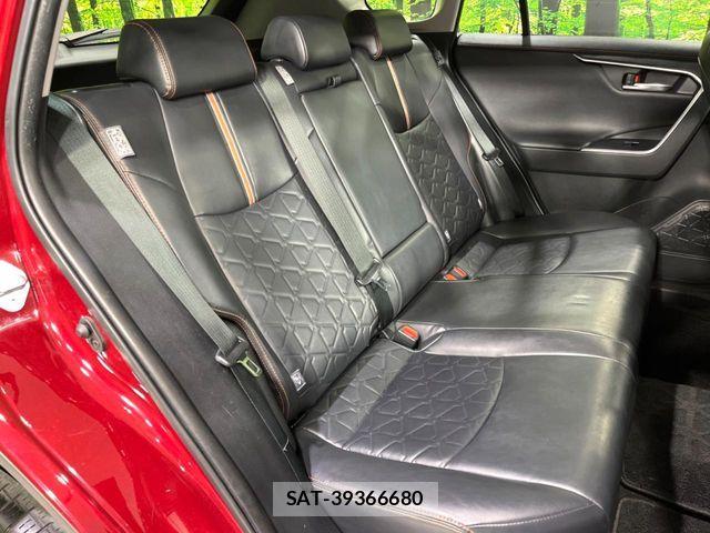 Toyota RAV4 2020-08 6997672-8
