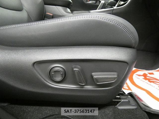 Toyota RAV4 2023-11 6997661-14