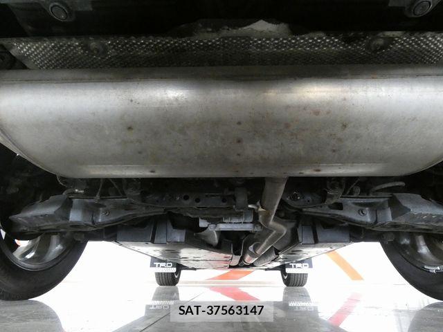 Toyota RAV4 2023-11 6997661-4