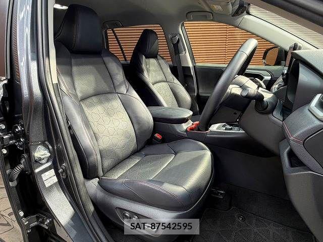 Toyota RAV4 2023-08 6997643-7