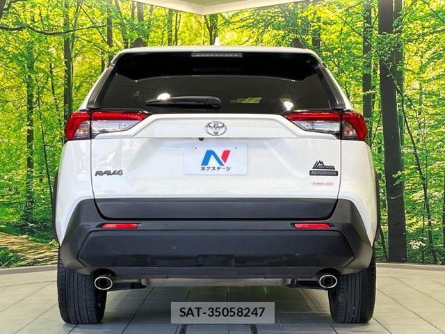 Toyota RAV4 2023-03 6997663-14