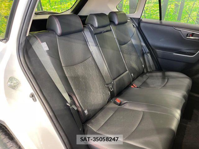 Toyota RAV4 2023-03 6997663-8