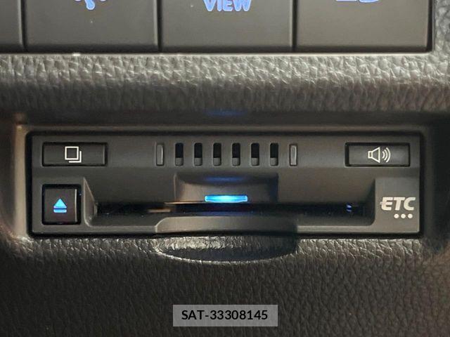 Toyota RAV4 2021-05 7021370-9