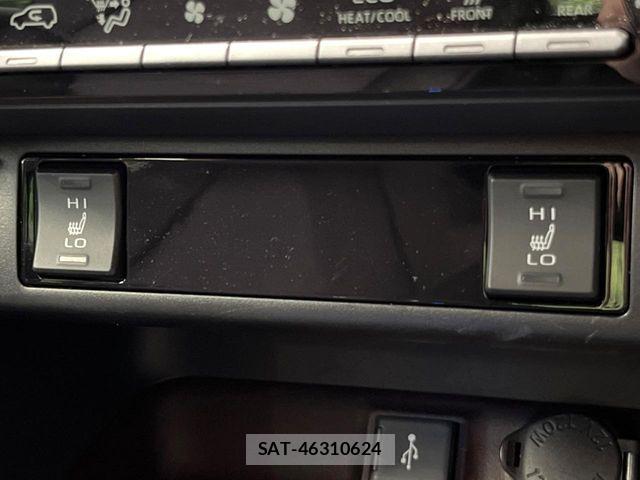 Toyota RAV4 2021-04 7021381-9