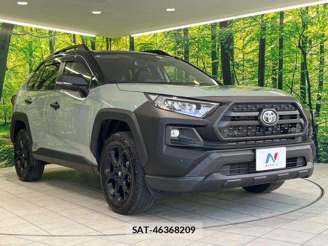 Toyota RAV4 2023-11 7021368-15