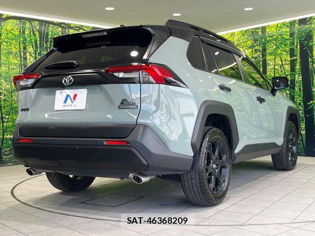 Toyota RAV4 2023-11 7021368-16