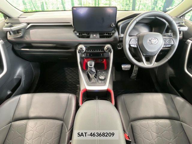 Toyota RAV4 2023-11 7021368-1