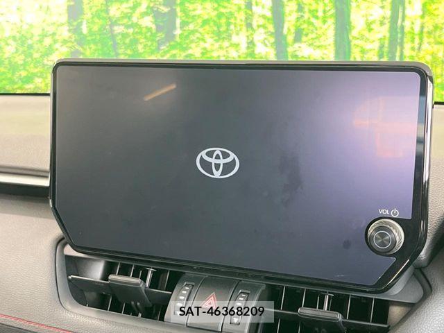 Toyota RAV4 2023-11 7021368-2