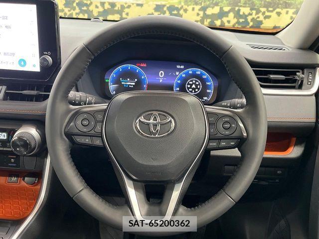 Toyota RAV4 2023-09 7021378-10