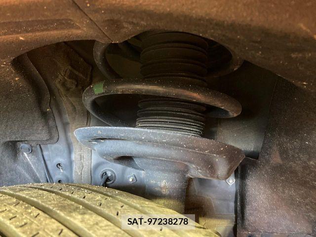 Toyota RAV4 2023-05 7021382-19