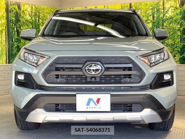Toyota RAV4 2023-03 7021371-13