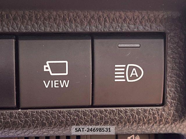 Toyota RAV4 2021-06 7021380-7