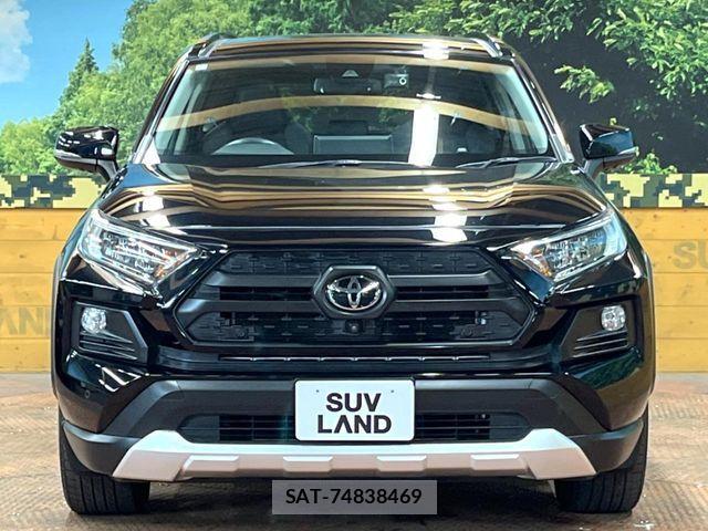 Toyota RAV4 2021-05 7021386-14