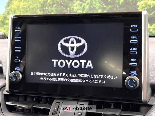 Toyota RAV4 2021-05 7021386-3