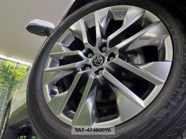 Toyota RAV4 2019-07 7060430-12