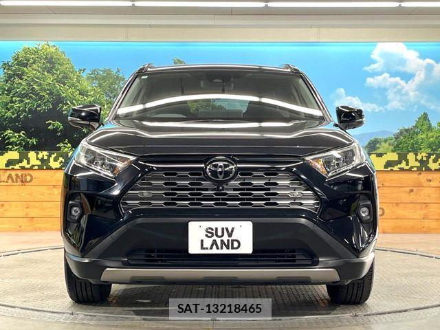 Toyota RAV4 2022-11 7060427-13