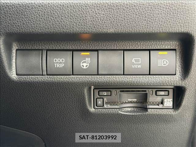 Toyota RAV4 2025-01 7060421-13